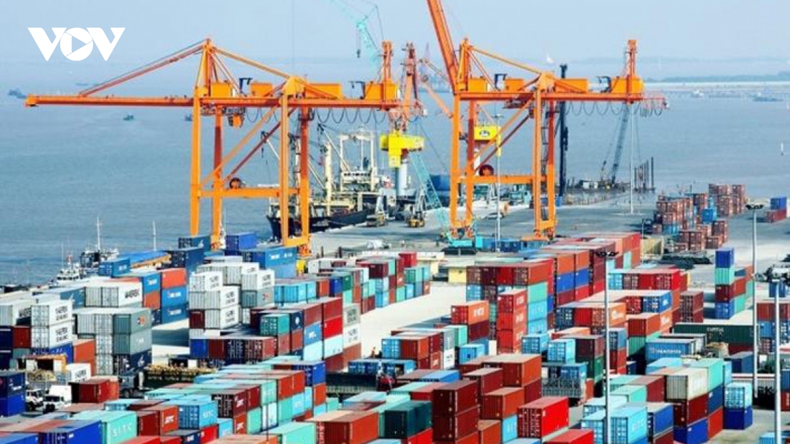 Maritime transport marks bright spot for Vietnamese economic growth